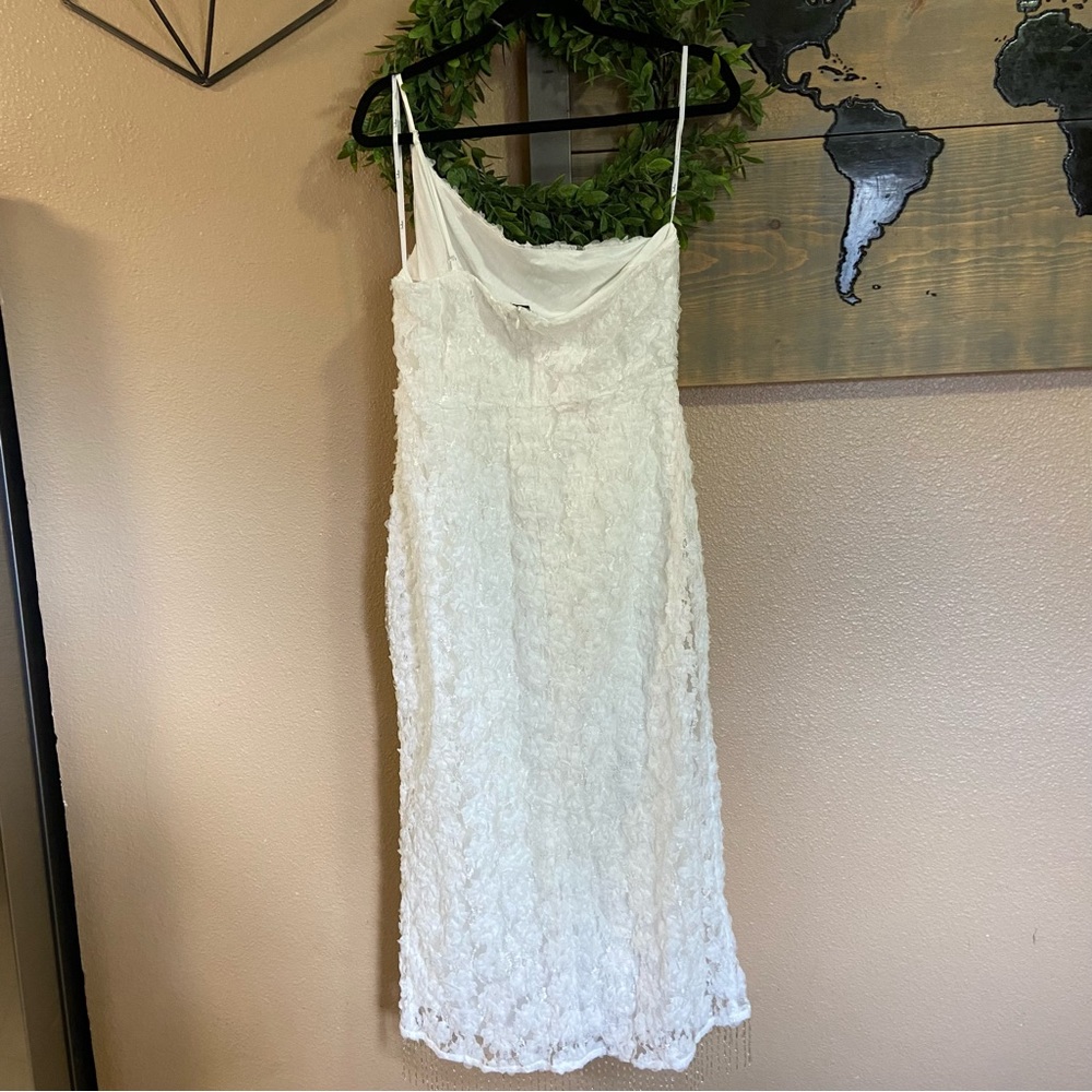 NWOT Lulus Stunning Destiny Ivory One-Shoulder 3D Floral Midi Dress - Picture 10 of 13
